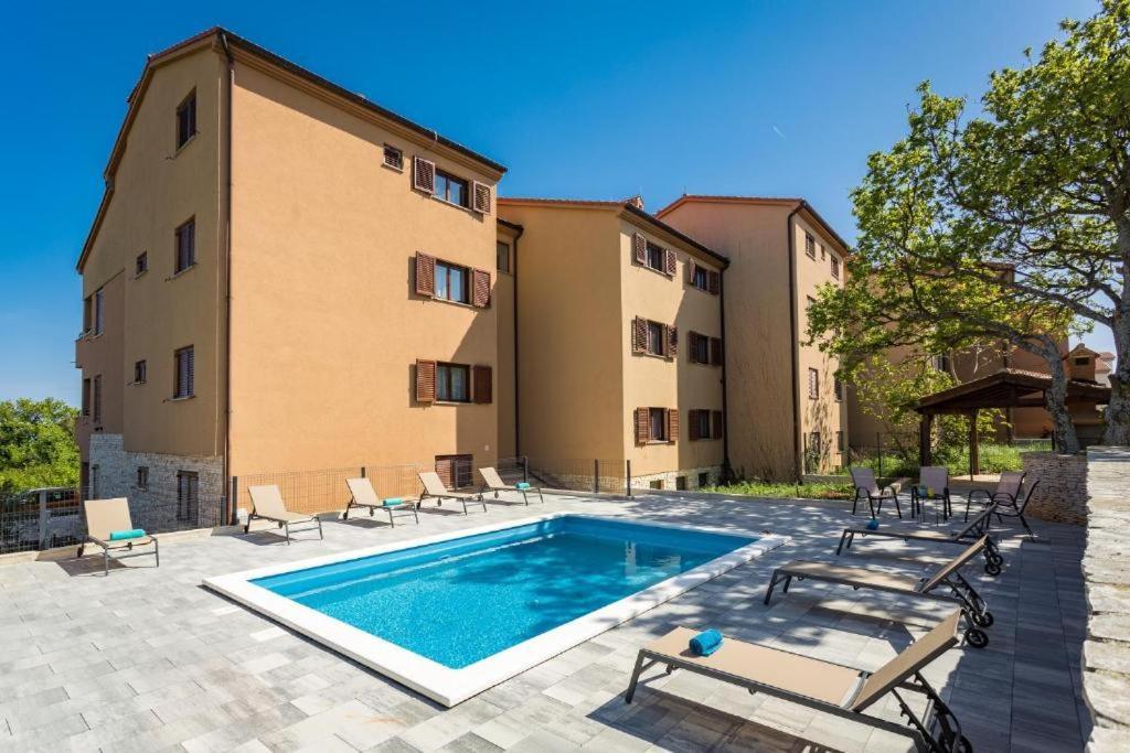 Cesare Apartment, With Swimming Pool And Sea View Ližnjan Exterior foto